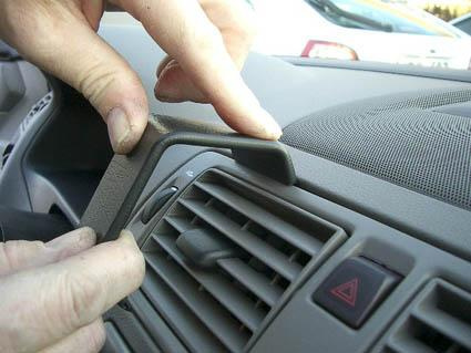 Volvo S40 04-12, Centrerad