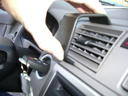 Volvo S40 04-12, Centrerad