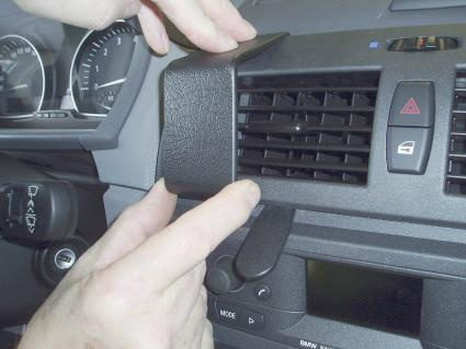 BMW X3 04-10, Centrerad