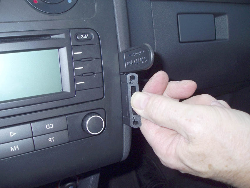 Brodit ProClip, Volkswagen Touran 03-15