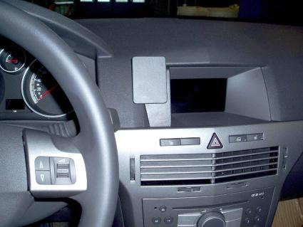 Opel Astra 04-09, Center