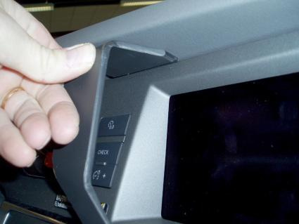 Audi A6 04-09, Center