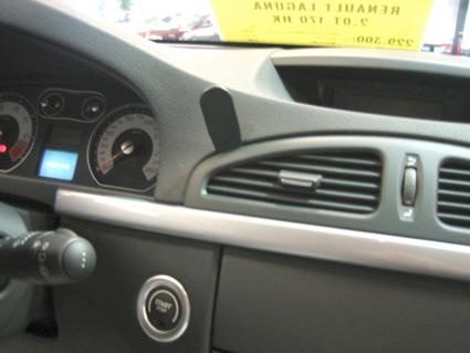 Renault Laguna 05-07, Centrerad