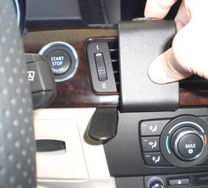 BMW 316-330/E90/E91/E92/E93 05-12, Centrerad, Träpanel, OEM Nav.