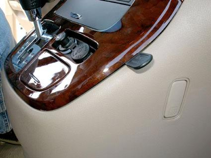 Kia Carnival 06-11, Vinklad