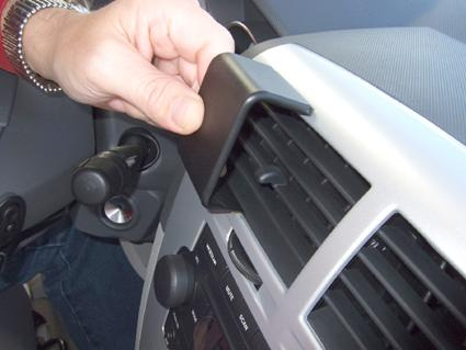 Dodge Caliber 07-09, Centrerad