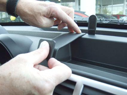 Dodge Nitro 07-12, Centrerad