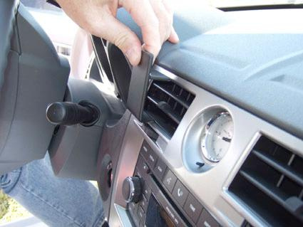 ProClip Monteringsbygel Chrysler Sebring 07-10, Centrerad