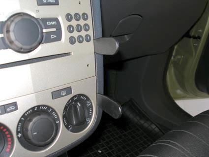 Opel Corsa 07-14, Vinklad