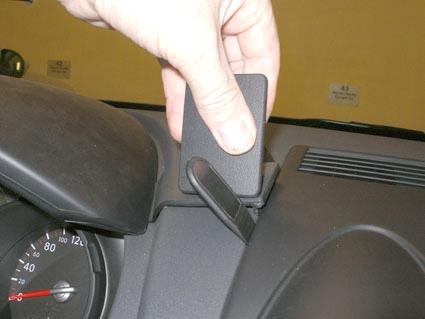 Nissan Qashqai 07-13, Centrerad