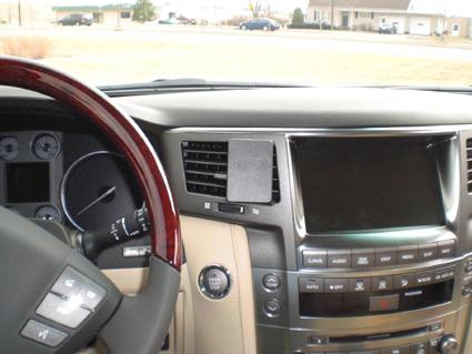 Lexus LX Serie 08-15, Centrerad