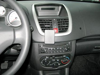 Peugeot 206+ 09-13, Centrerad