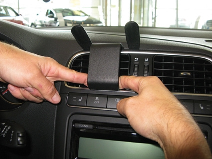 Brodit ProClip, Volkswagen Polo 10-17