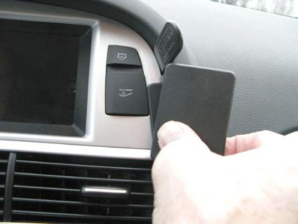 Audi A6 10-10, Vinklad, Hög