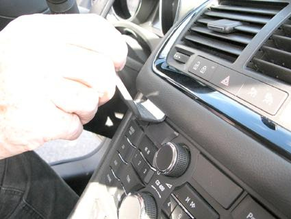 Opel Meriva 11-15, Centrerad