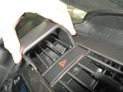 Chevrolet Spark 11-14, Centrerad