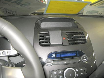 Chevrolet Spark 11-14, Centrerad