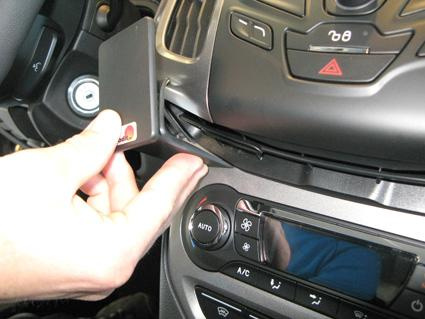 Ford Focus 11-15, Centrerad