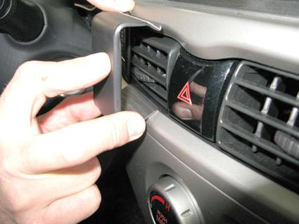 Mitsubishi i-MiEV 10-15, Centrerad