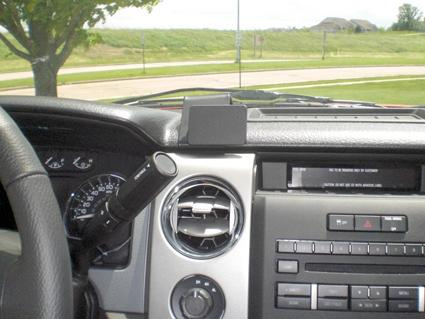 Ford F-Series 150 09-14, Centrerad