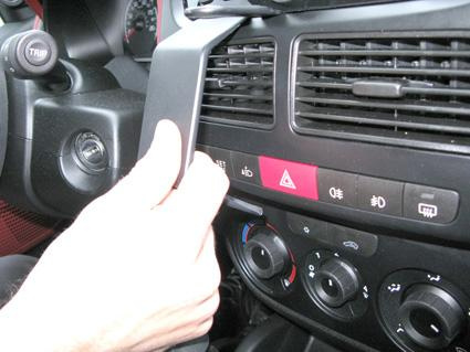 Fiat Doblo 10-14, Centrerad