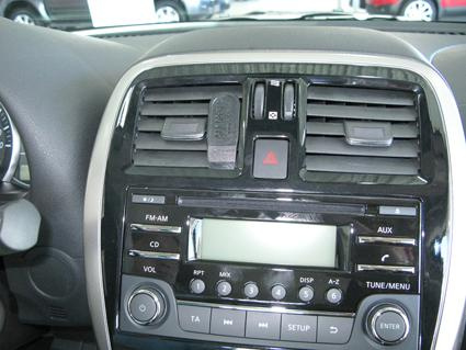 ProClip Monteringsbygel Nissan Micra 14-15, Centrerad