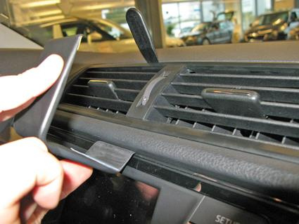 Skoda Fabia 15-, Centrerad