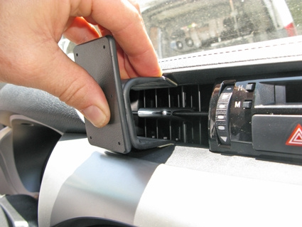 Brodit ProClip, Toyota HiLux 16-