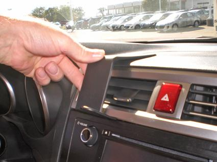 Subaru Outback 15-15, Centrerad