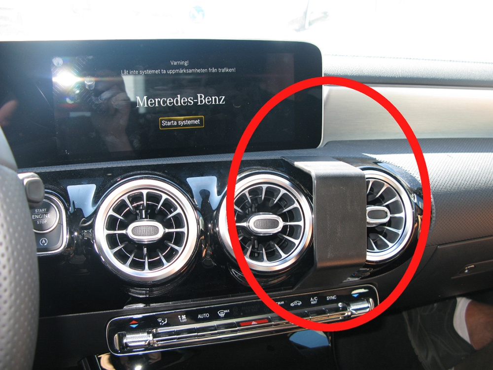 Brodit ProClip, Mercedes Benz CLA-Klasse 18-25