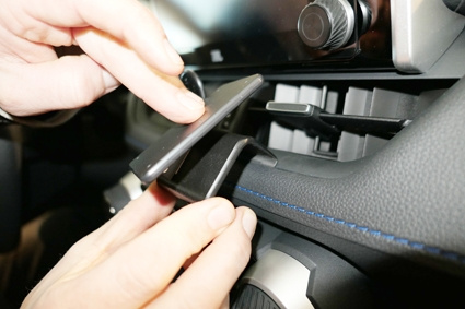 Brodit ProClip, Toyota RAV 4 19-