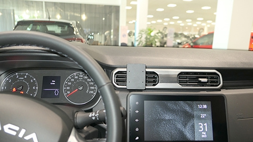 Brodit ProClip, Dacia Duster 23-24