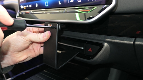 Brodit ProClip, Volkswagen ID.7 24-26