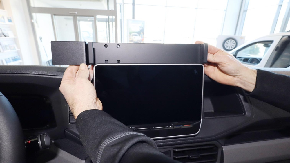 Brodit ProClip, Volkswagen Crafter 25-26