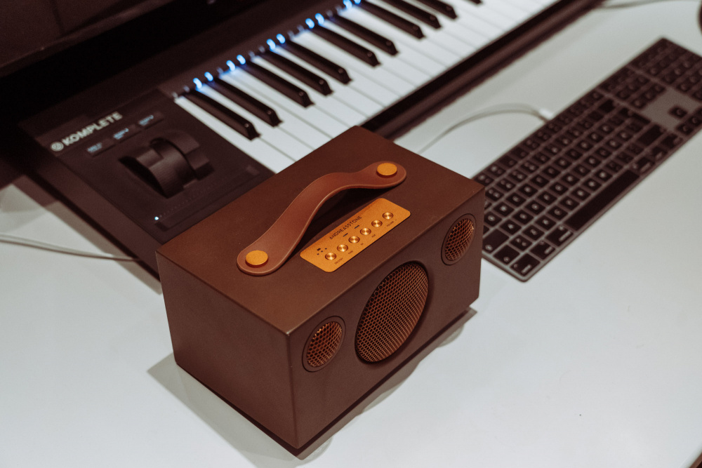 Audio Pro Addon T3+ Bluetooth-højttaler, Stone