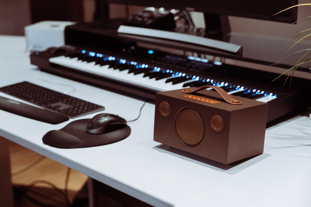 Audio Pro Addon T3+ Bluetooth-højttaler, Stone