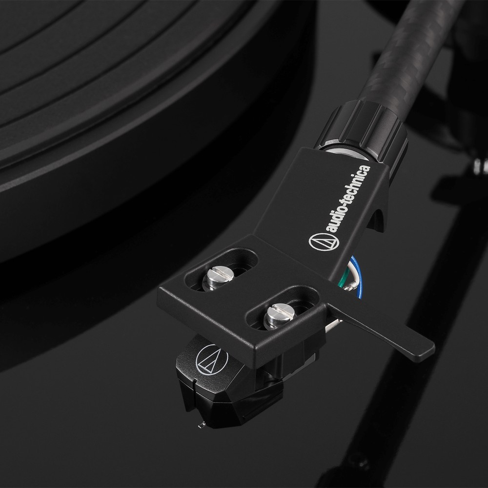 Audio-Technica AT-LPW50PB pladespiller med AT-VM95E-pickup, sort