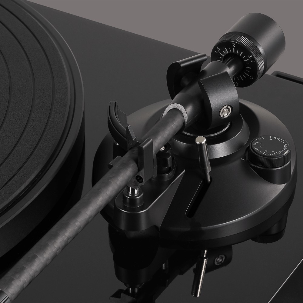 Audio-Technica AT-LPW50PB pladespiller med AT-VM95E-pickup, sort