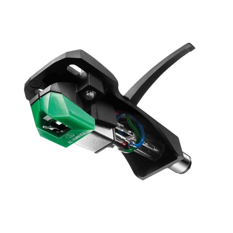 Audio Technica AT-VM95E/H pickup med headshell, elliptisk nål