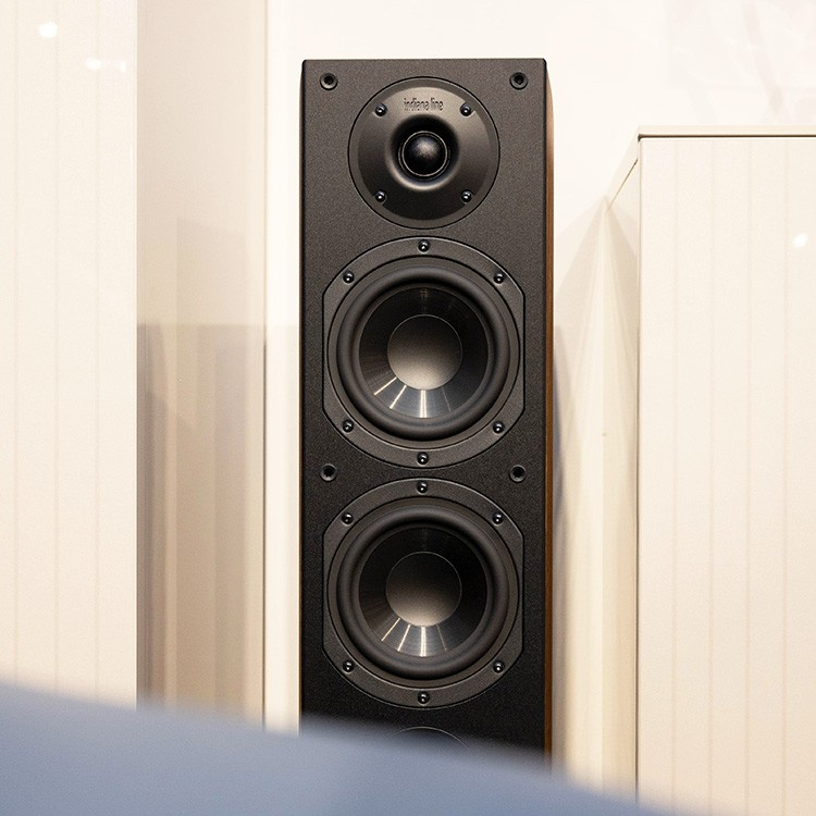 Indiana Line Nota 550 X gulvhøjttaler, valnød par