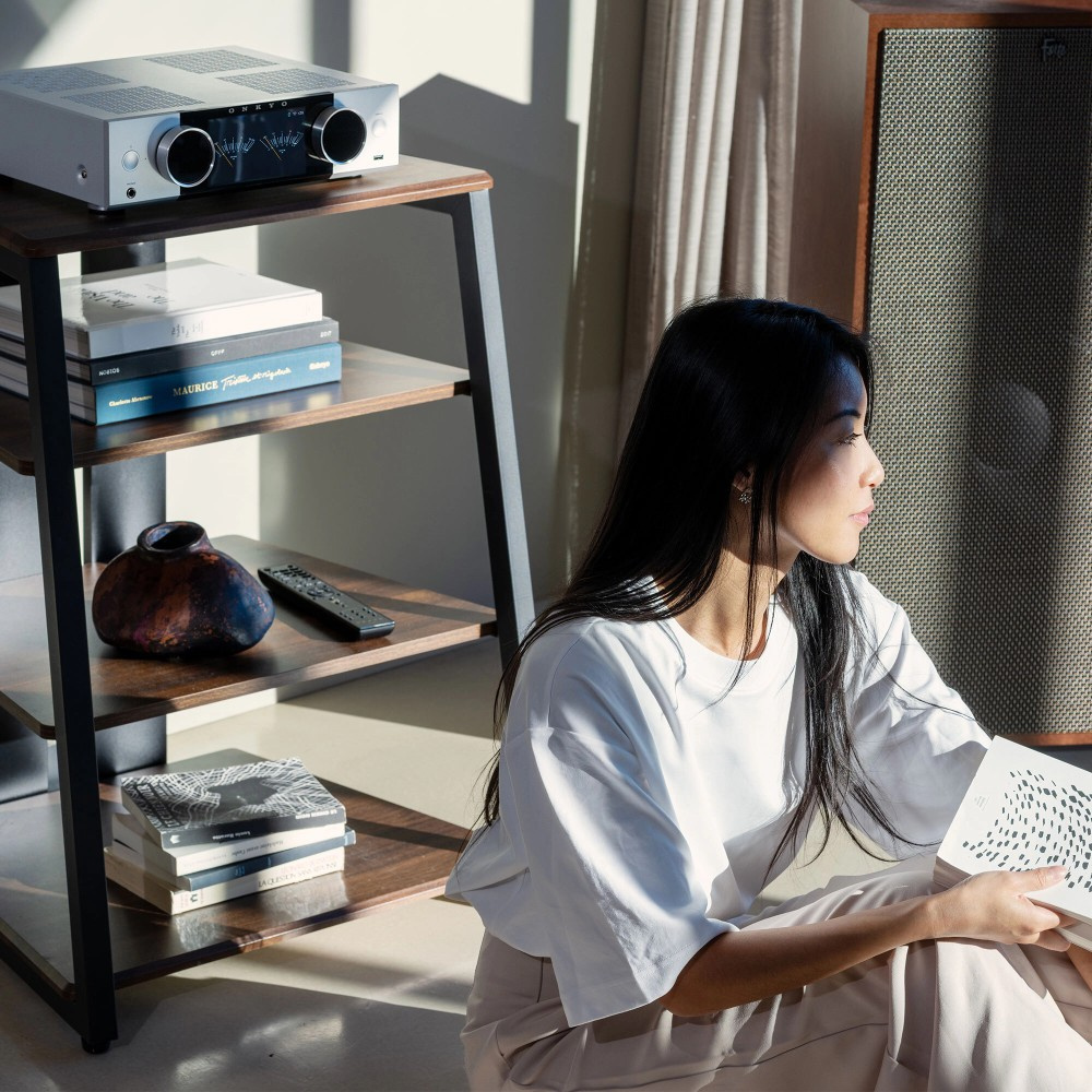 Onkyo Muse Y-40 streamingforstærker, sølv