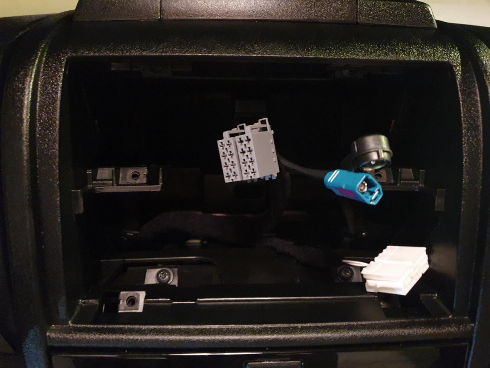 Monteringsramme 2-DIN Citroen/Fiat/Opel/Peugeot sort