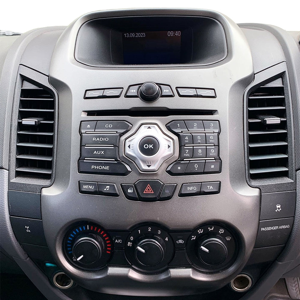 Auto-Connect installationskit til 9-tommers bilstereo, Ford Ranger 2012-2016, sølv