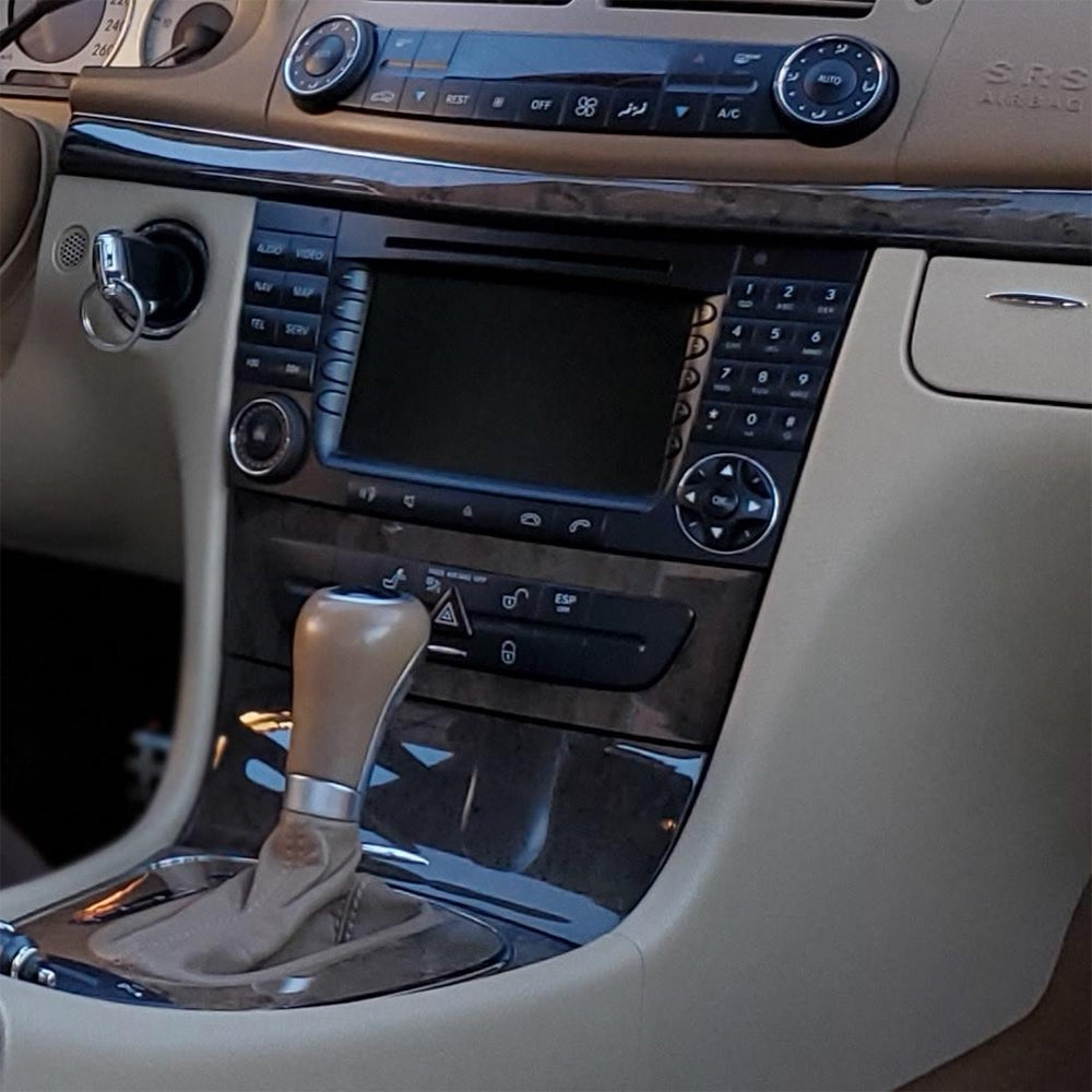 Auto-Connect installationskit til 9-tommers bilstereo, Mercedes E-Class W211 og CLS C219