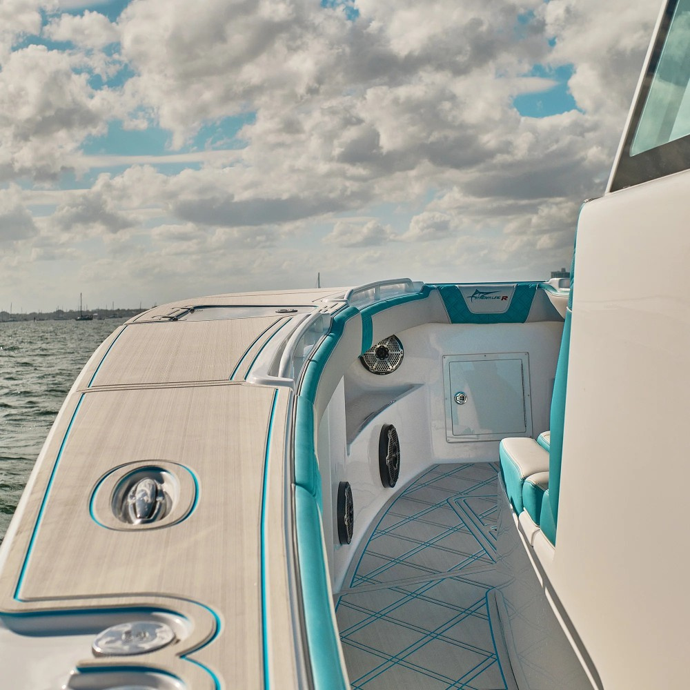 DS18 NXL-10SUB/WH, hvid 10 tommers marinebas med LED, par