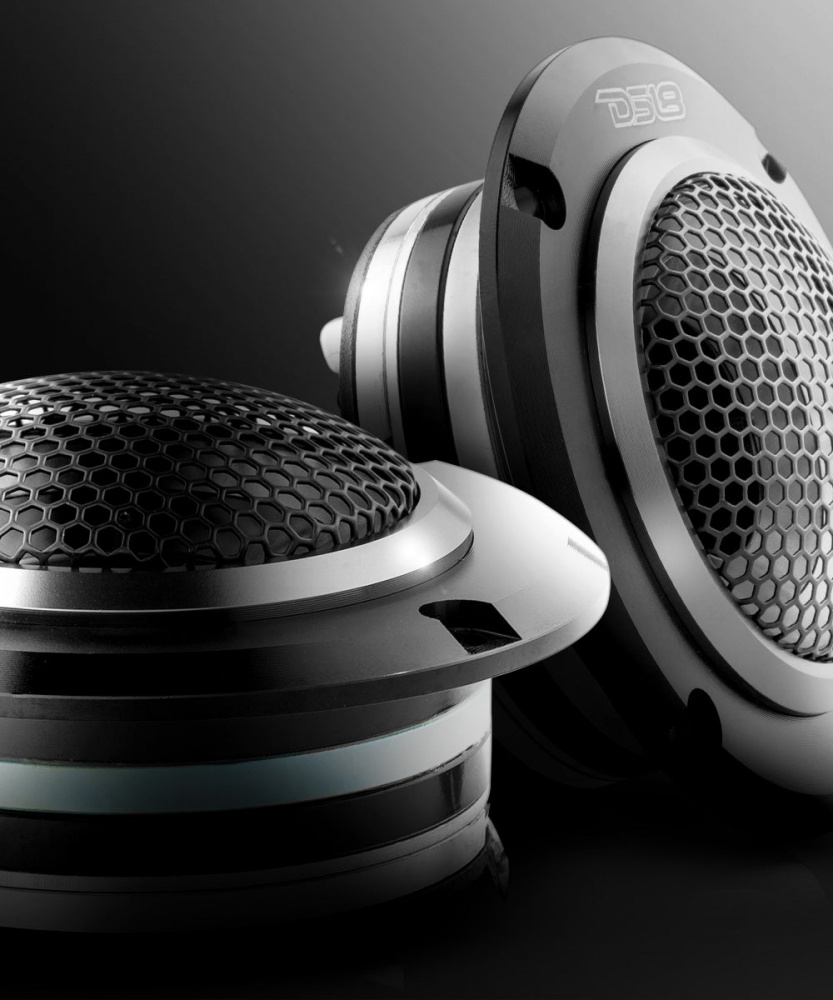 DS18 PRO-TWN5, højlydt hybrid driver/horndiskant