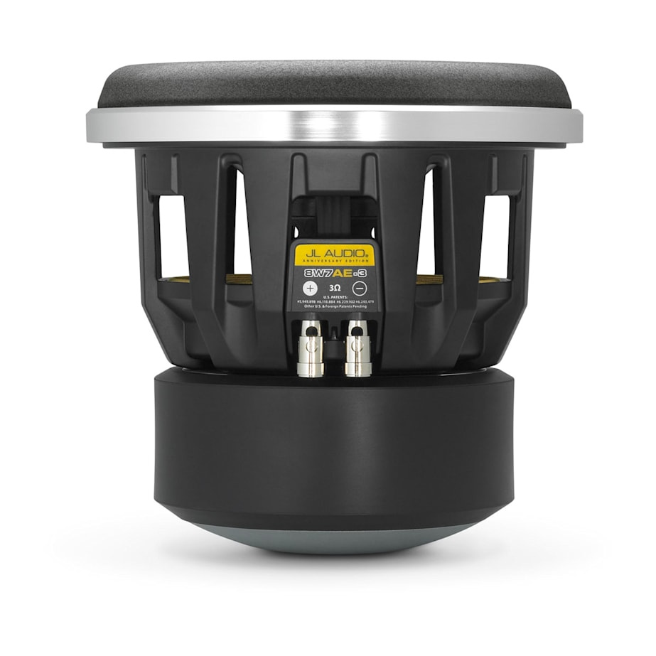 JL Audio 8W7AE-3, 8 tommer basenhed