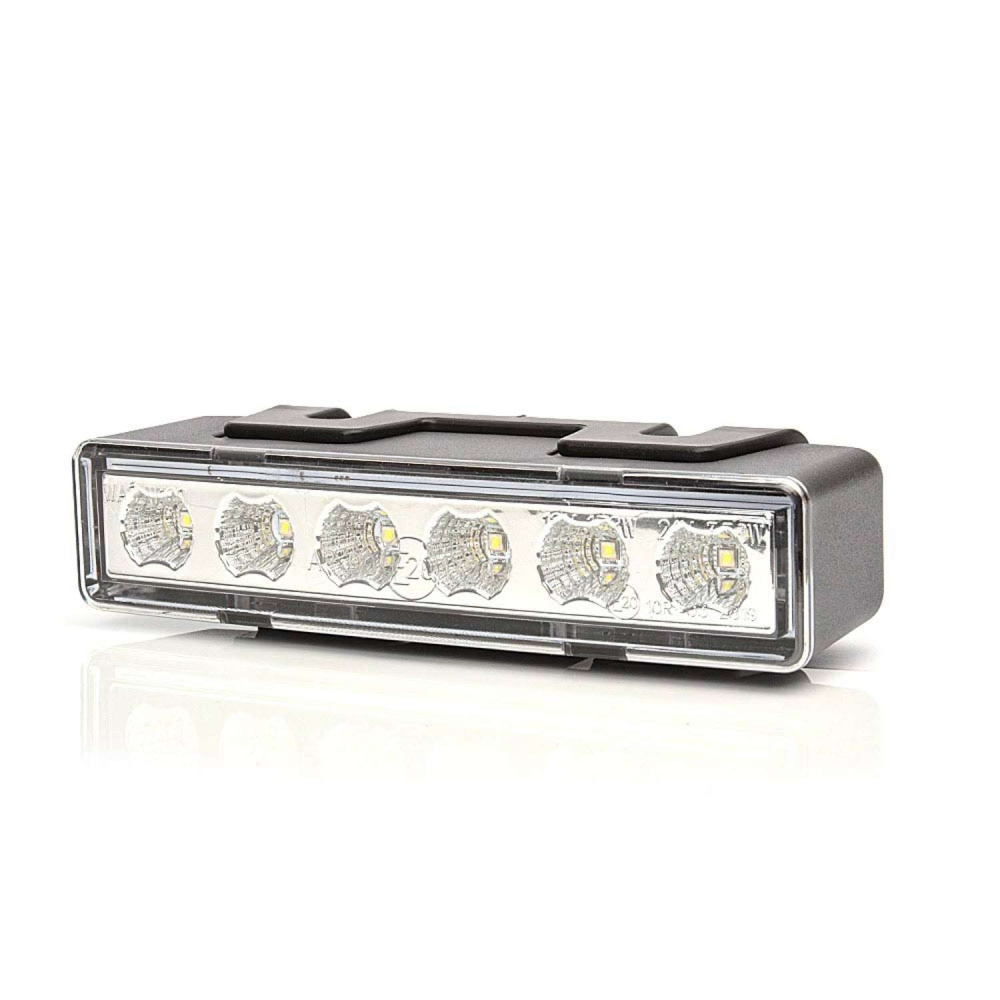 Strands Blixtlys 12/24V LED E-mærket.,7,3W. IP68. EMC.
