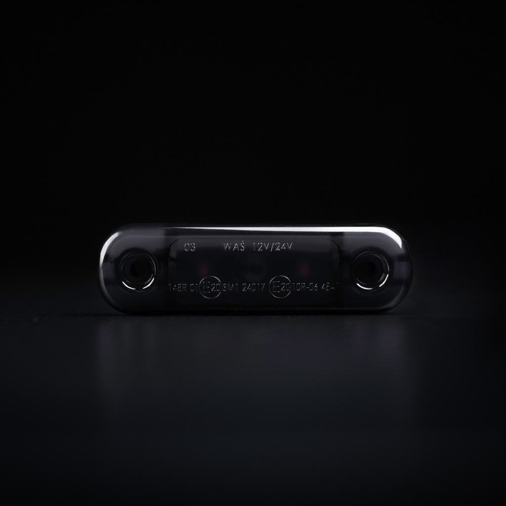 Strands Dark Knight Super Dark Slim Rødt Positionslys