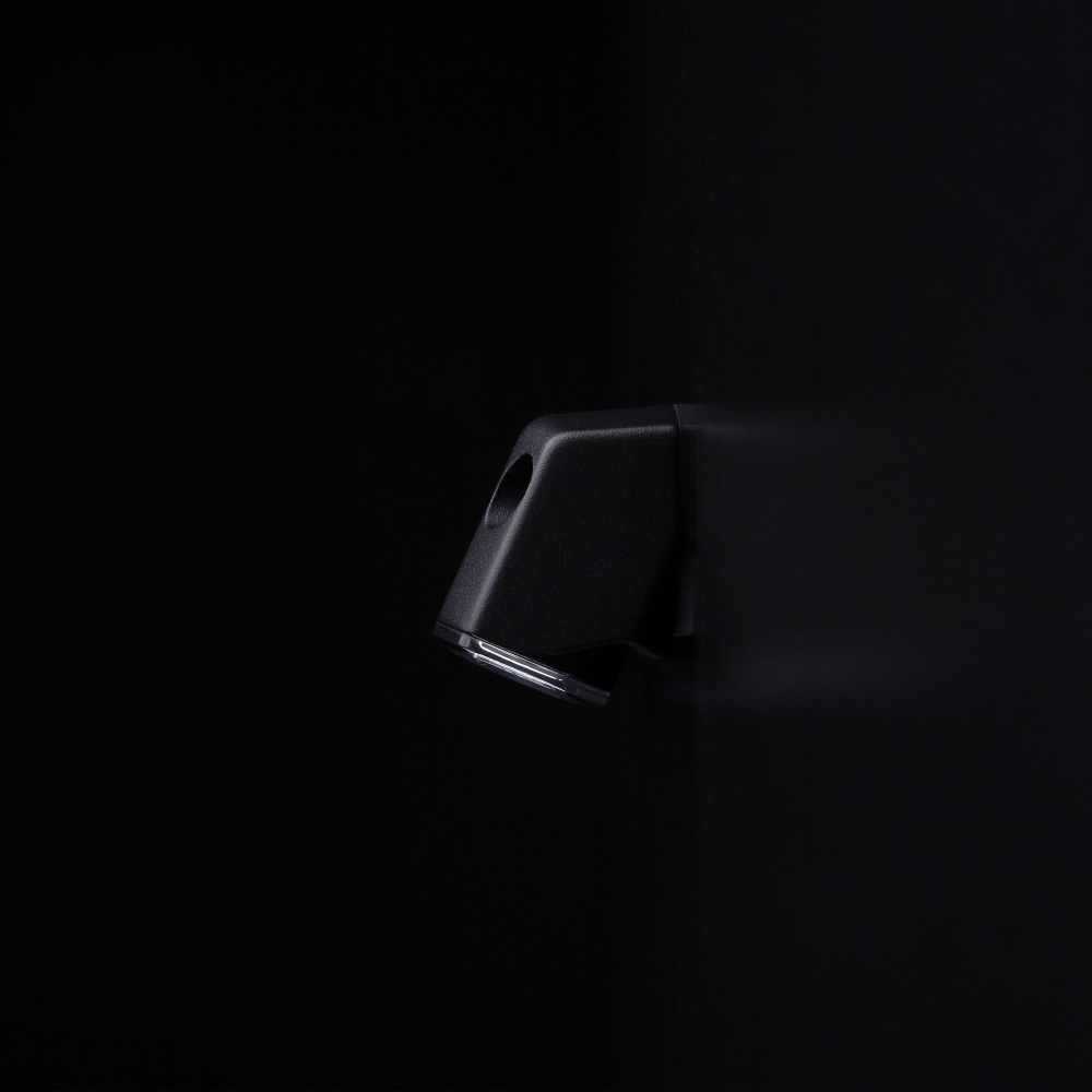 Strands Firefly Scene Light 30W